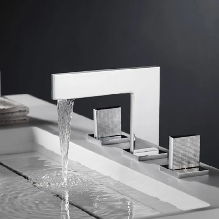 Robinet salle de bain laiton brossé Chrome