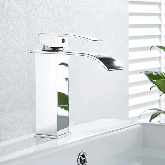 Mitigeur Lavabo Cascade argenté