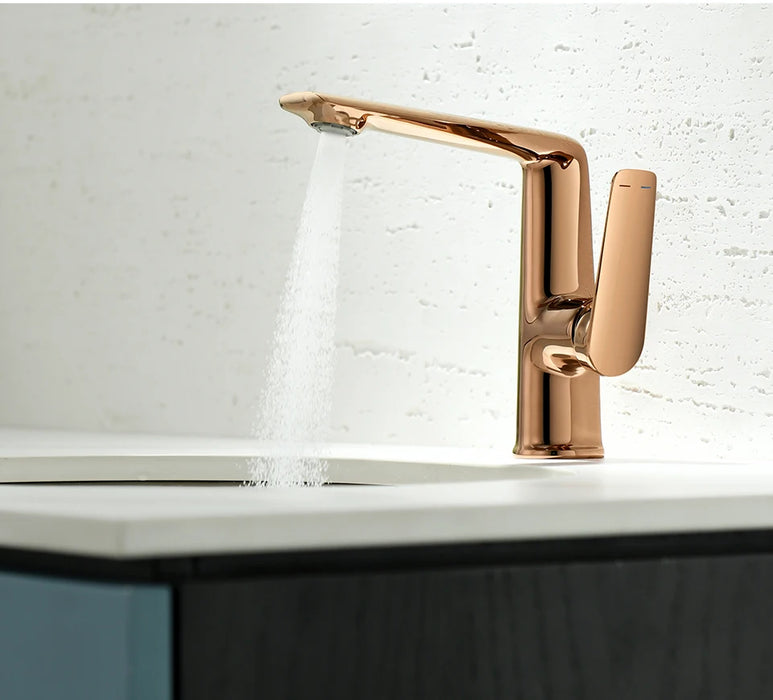 Robinet salle de bain couleur brossé