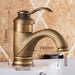 Robinet vintage salle de bain