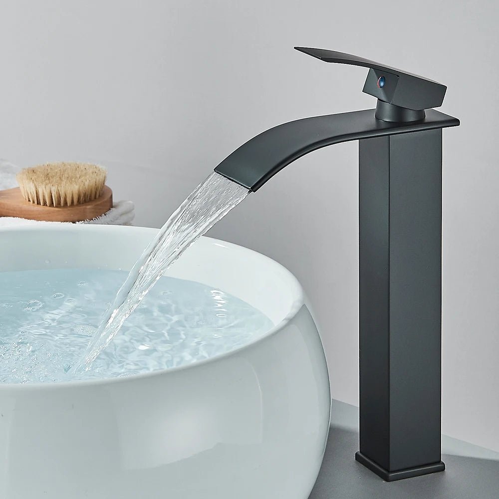 Mitigeur Lavabo Cascade noir