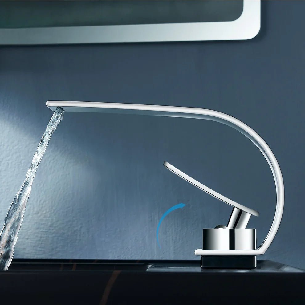 Robinet design blanc