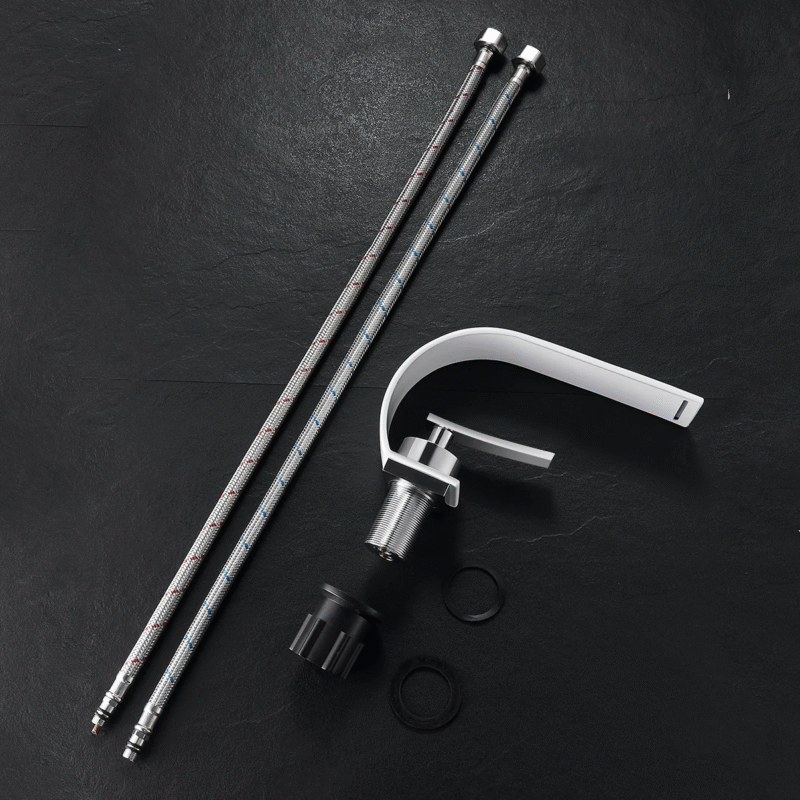 Robinet design salle de bain