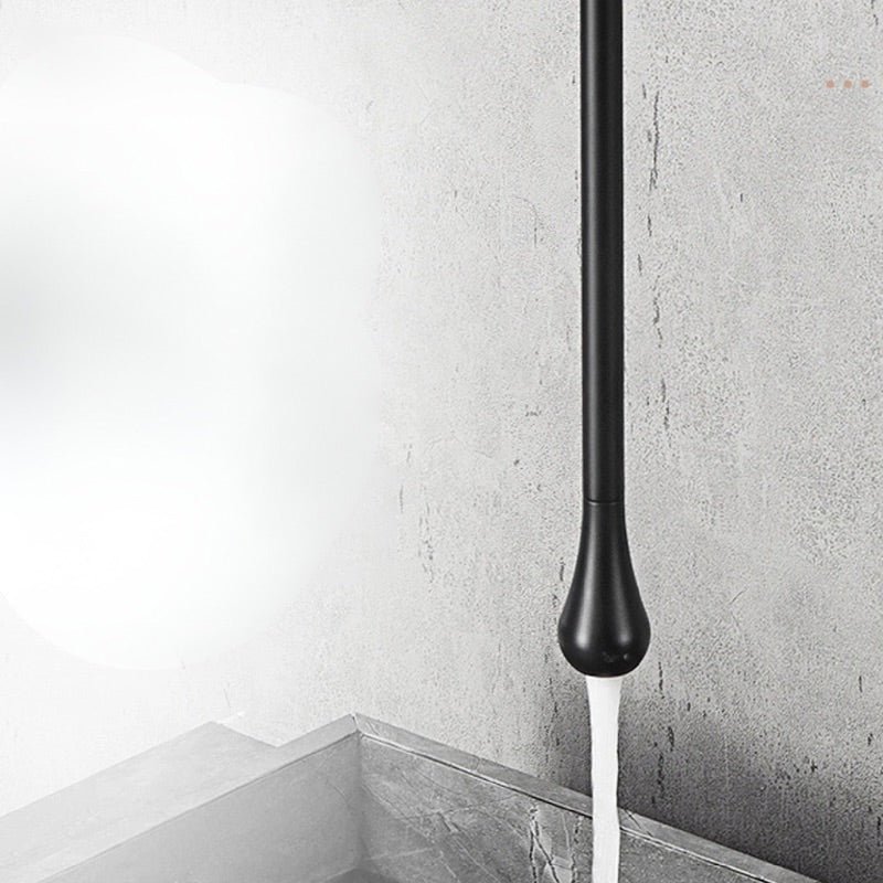 Robinet salle de bain suspendu