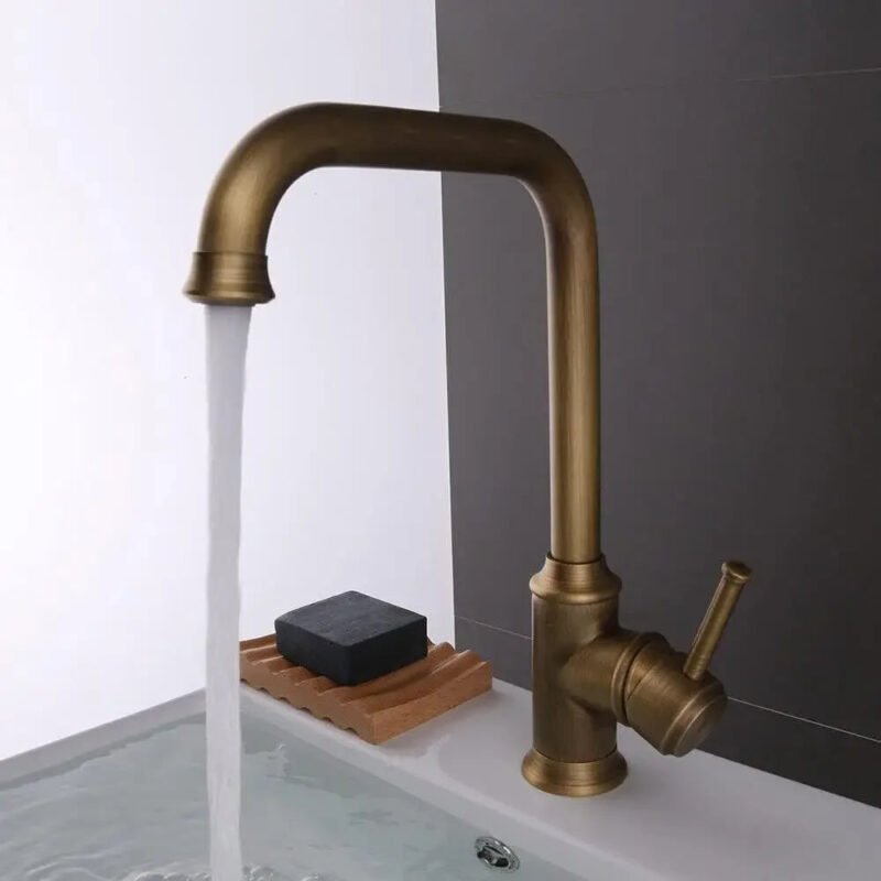 Robinet vintage cuivre